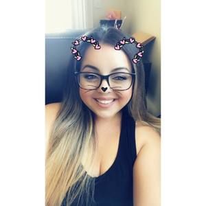 Meet your Posher, Adrienne